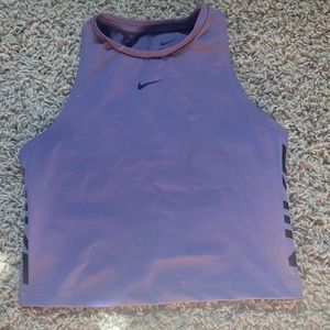 NIKE tank